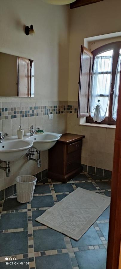 La Casina Di Helen Apartman Montalcino Kültér fotó